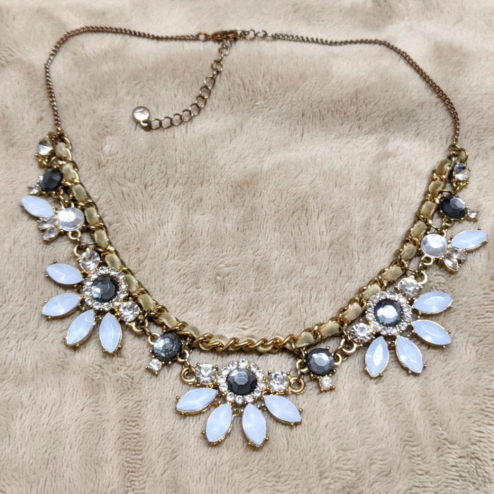 Cynthia Rowley blue/grey flower necklace